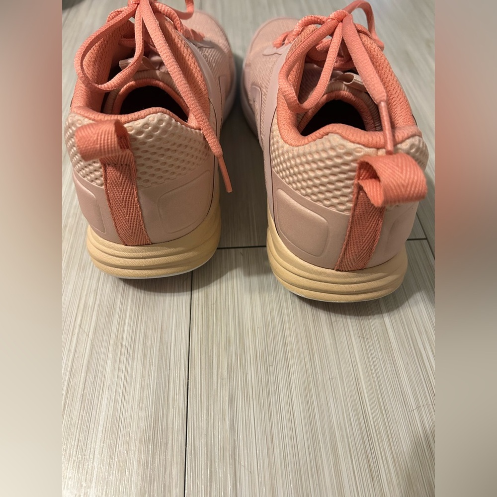 Vionic Agile Jojo Ombré Tennis Shoes - Picture 8 of 8